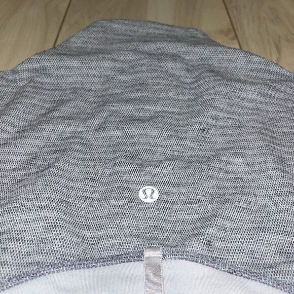Lululemon Athletica Define Jacket Full Zip Back Mesh Venting Gray Womens Size 12 - Picture 16 of 16